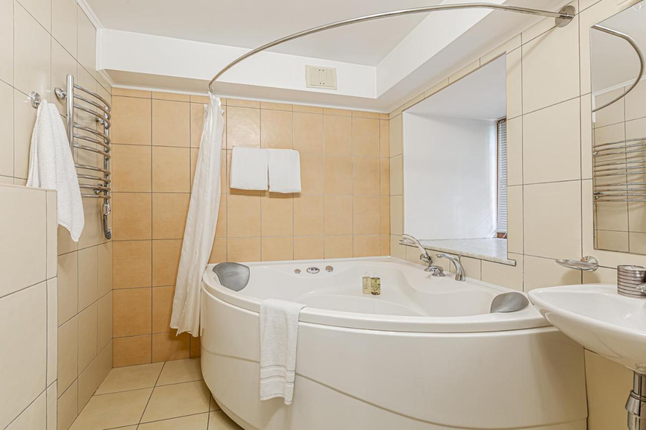 Incognito Boutique Hotel 키예프 외부 사진