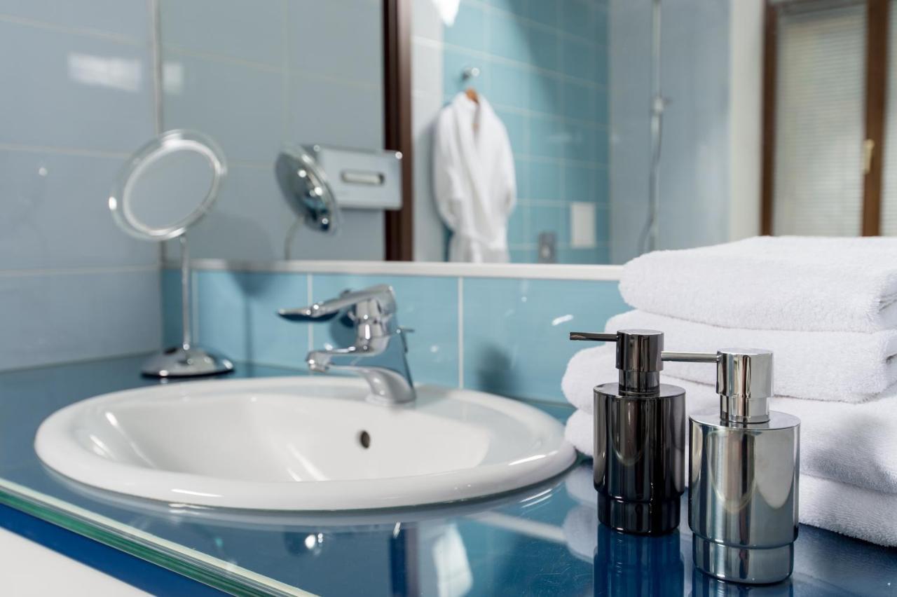 Incognito Boutique Hotel 키예프 외부 사진